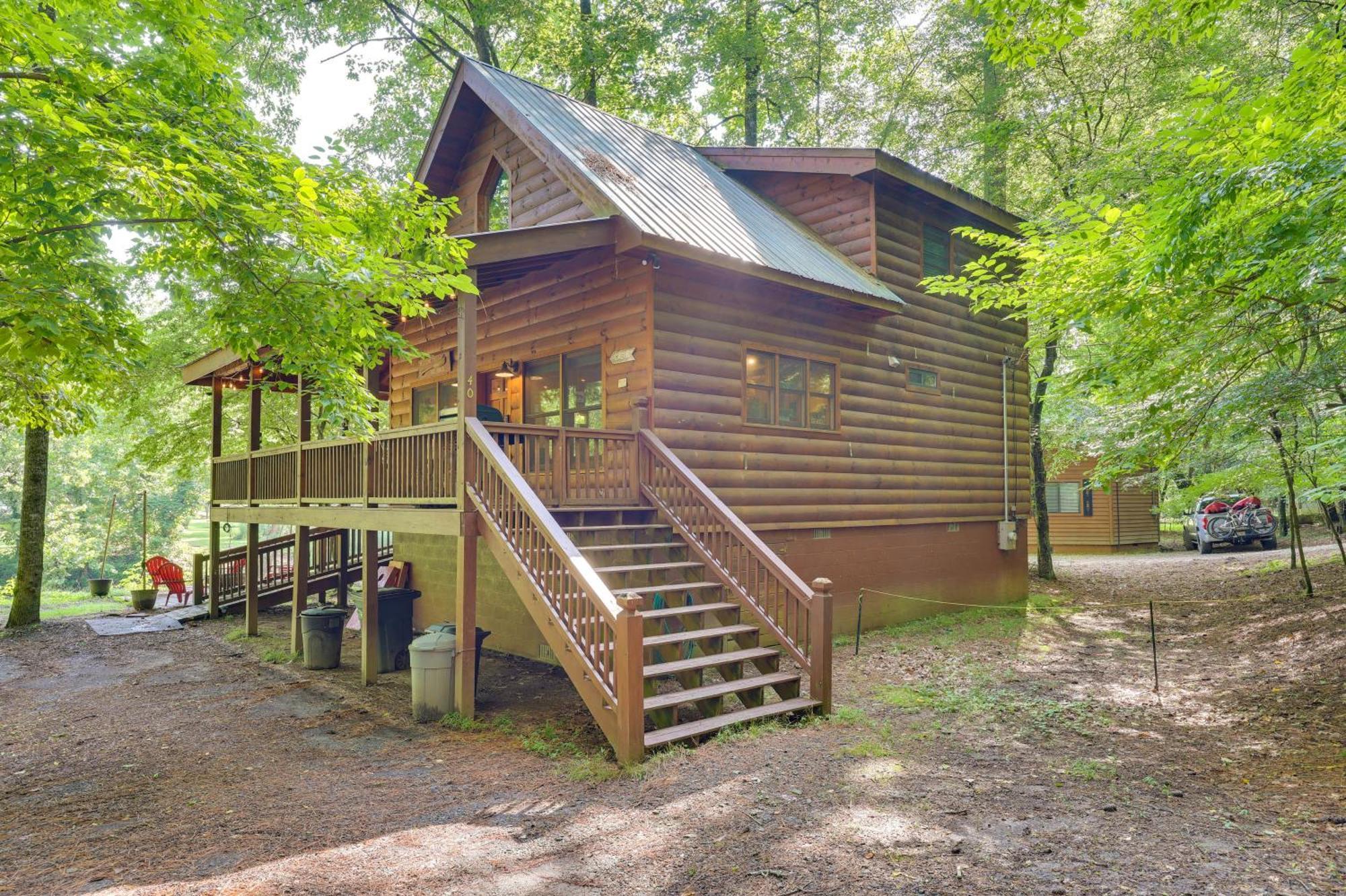 Riverfront Ellijay Cabin With Deck And Pool Access! Exterior foto